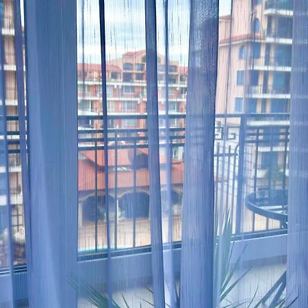 Апартаменты Karolina 65